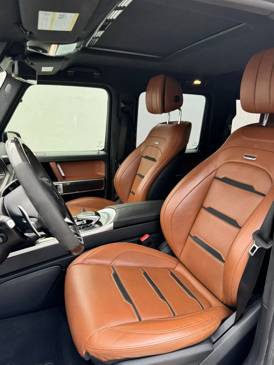Mercedes-AMG G63 cognac leather front seats