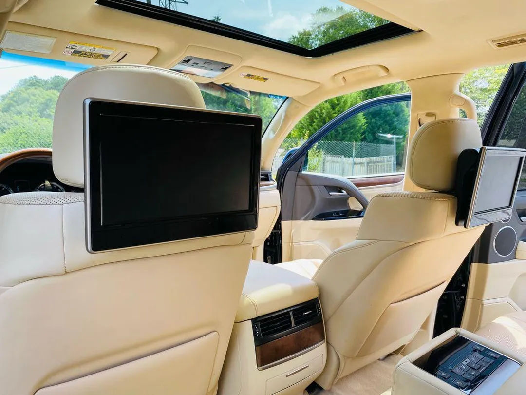 Lexus LX 570 rear entertainment screen and sunroof